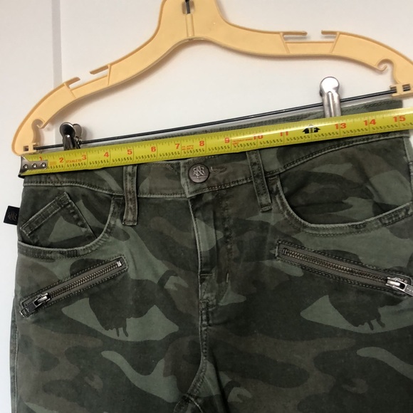 Rock & Republic camo crop/ankle jeans/pants | Sz 8 26-27.5” inseam - Picture 9 of 12